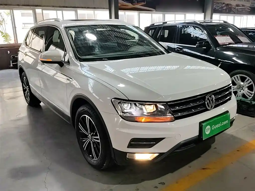 Volkswagen Tiguan L 2019 Facelift 280TSI Auto 2WD Panorama Comfort China VI фото 4