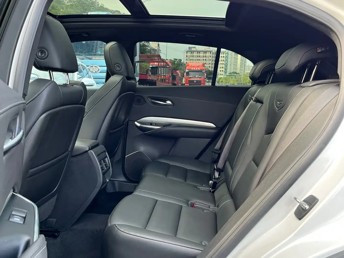 Cadillac XT4 2020 28T FWD Leading Trim фото 26