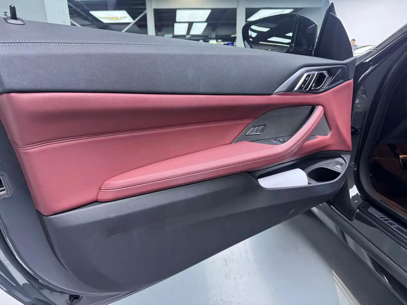BMW 4 Series 2023 425i M Sport Shadowline Package фото 4