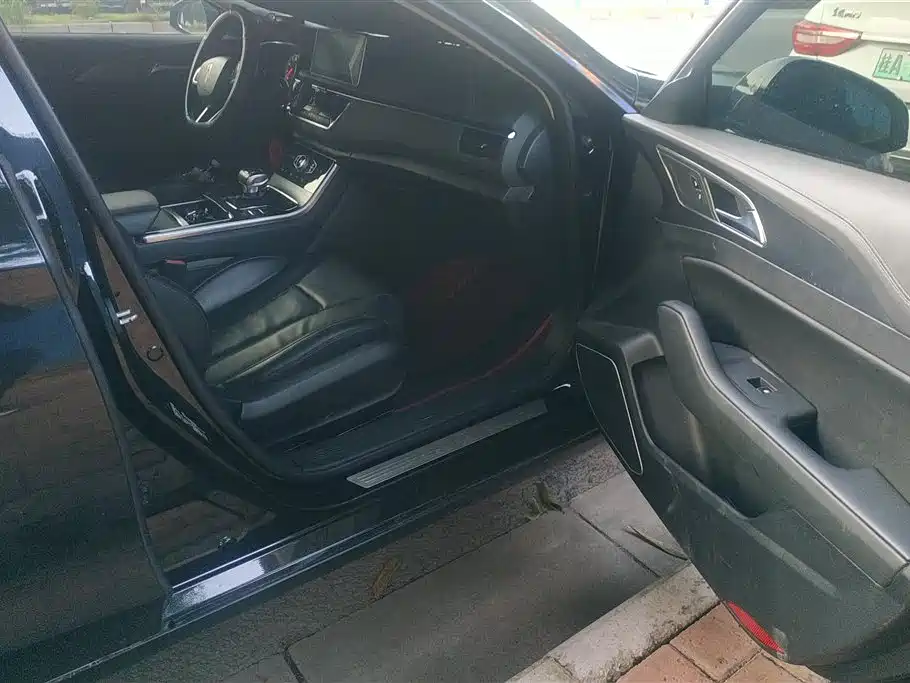 Hongqi H5 2022 Classic 1.5T DCT Flag Rhythm Edition фото 8