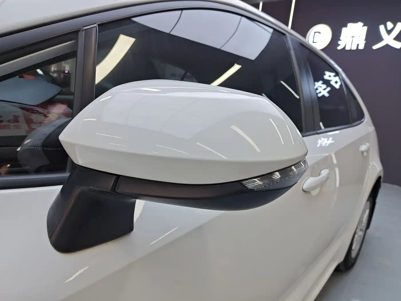 Toyota Corolla 2021 1.2T S-CVT Pioneer Edition фото 6