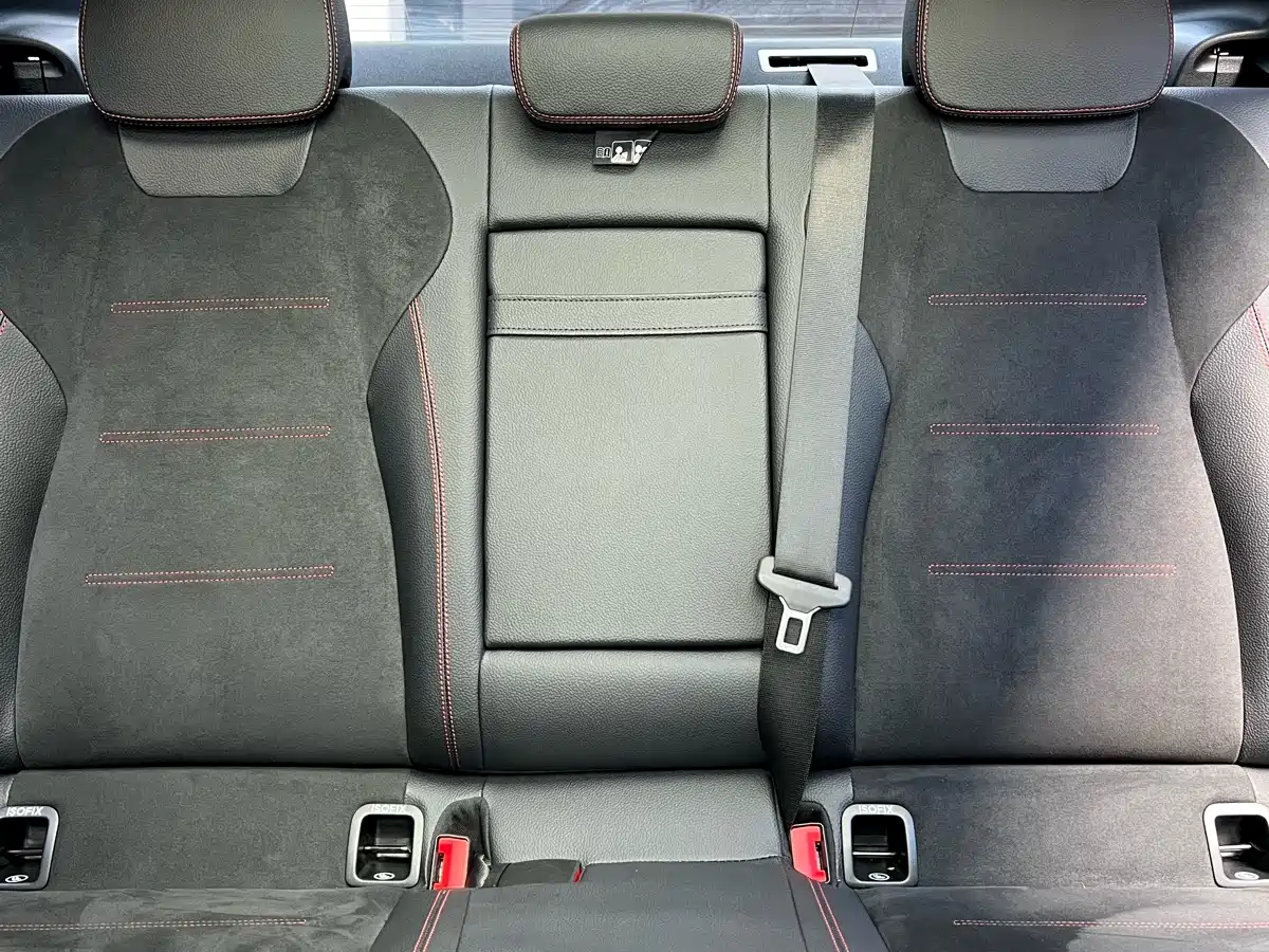 Mercedes-Benz A-Class 2024 A 200 L Fashion Edition фото 20