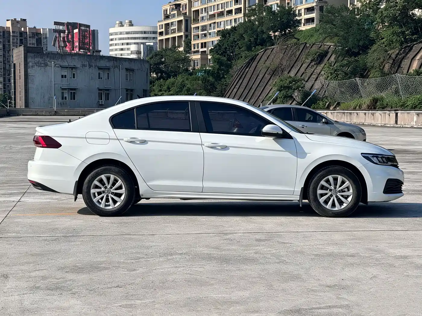 Volkswagen Bora 2021 1.5L Automatic Fashion Smart Edition фото 7