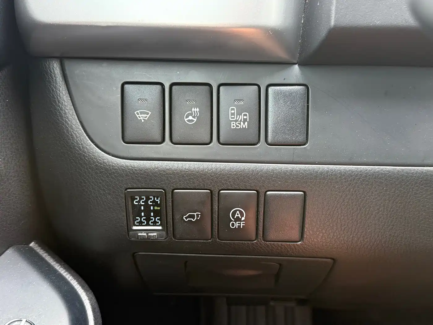 Toyota Highlander 2015 2.0T AWD Ultimate Edition 7-seater фото 11