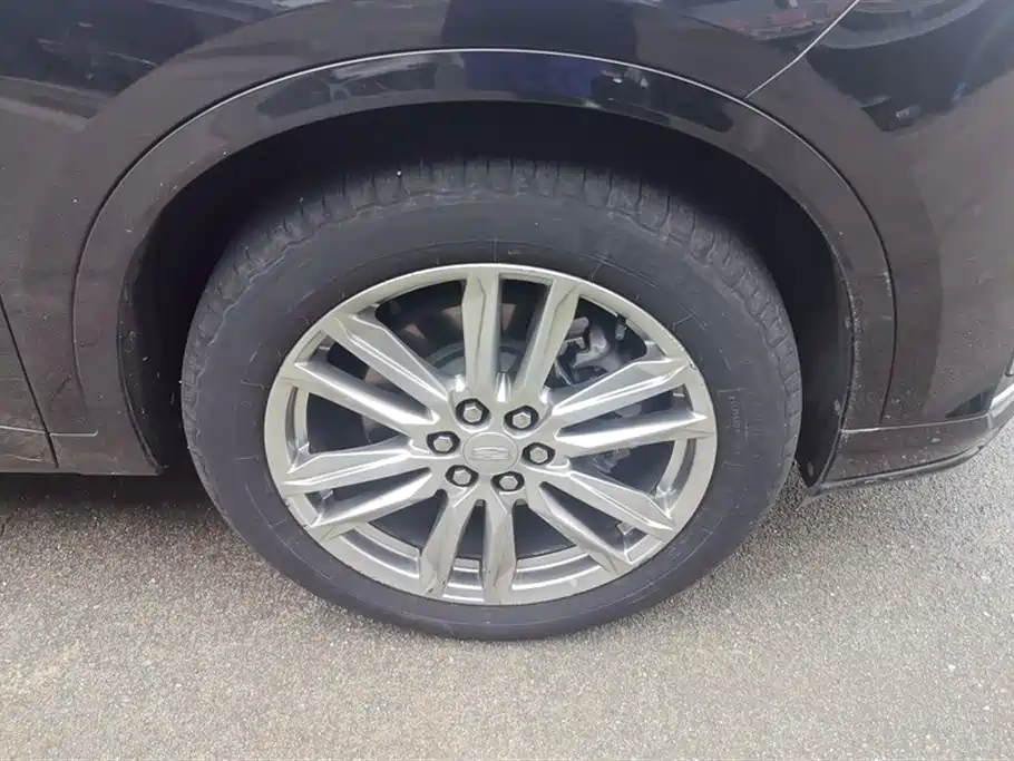 Cadillac XT6 2021 28T 6-Seater AWD Luxury фото 6