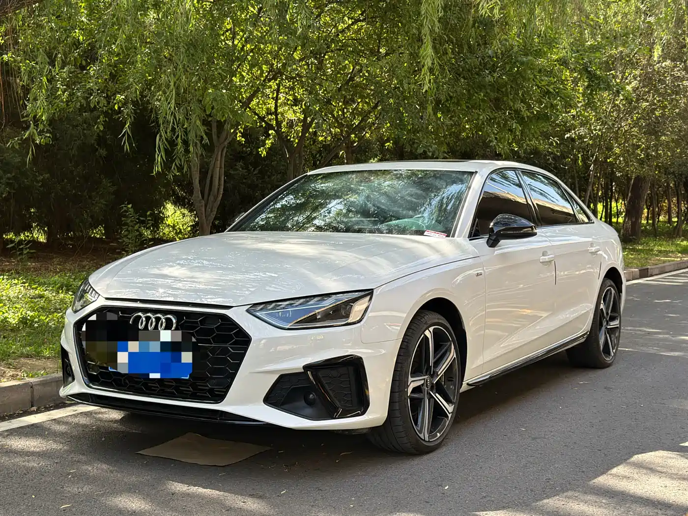Audi A4L 2024 40 TFSI Luxury Dynamic