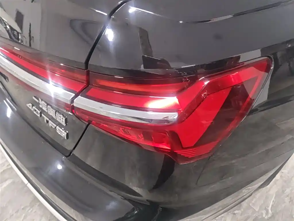 Audi A6L 2023 Facelift 40 TFSI Luxury Dynamic фото 8