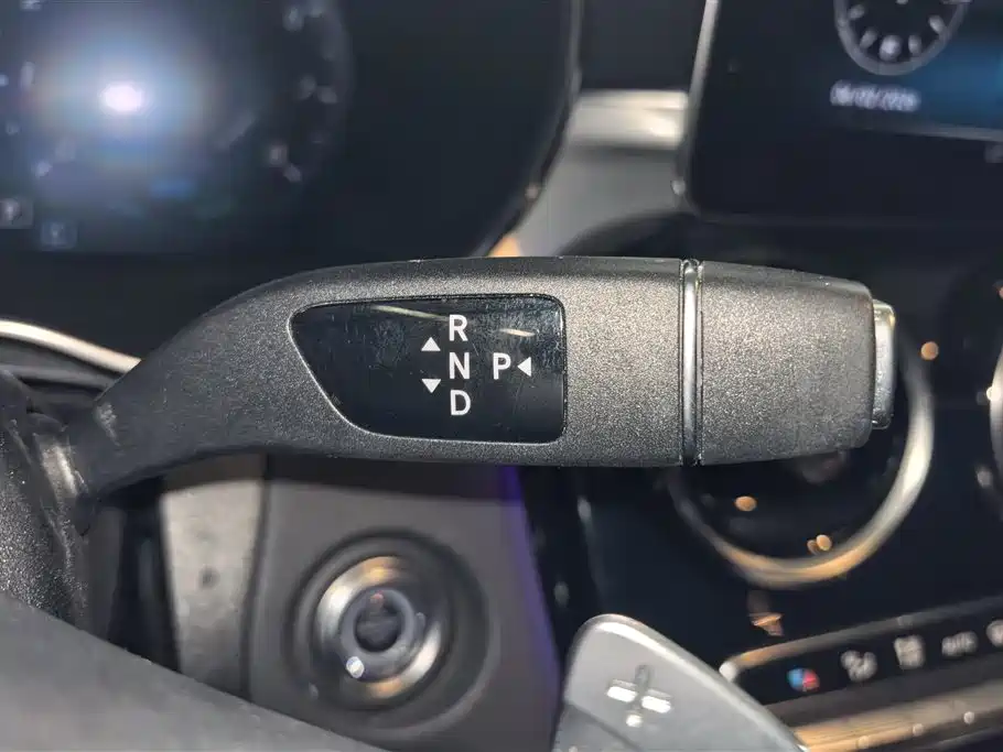 Mercedes-Benz C-Class 2021 C 260 Starry Exclusive Edition фото 16