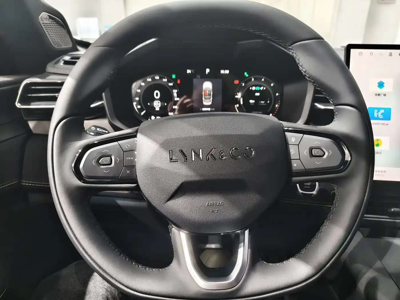 LYNK 01