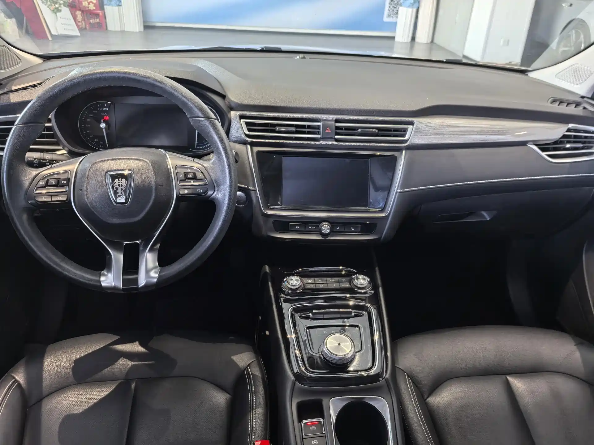 Фото 5 - Roewe Ei5