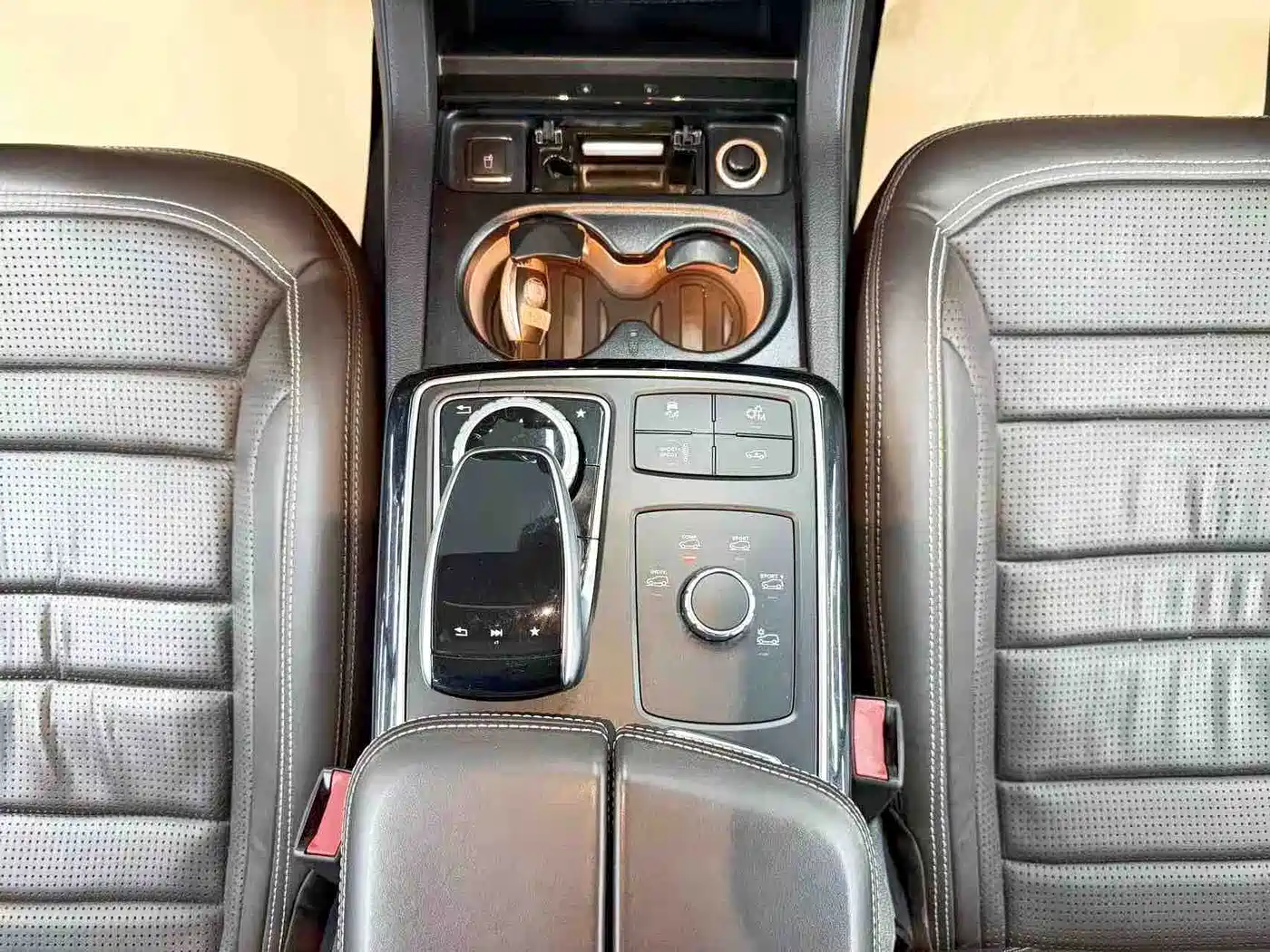 Mercedes-Benz GLS AMG 2017 2017 AMG GLS 63 4MATIC
