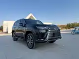 Фото 3 - Lexus LX