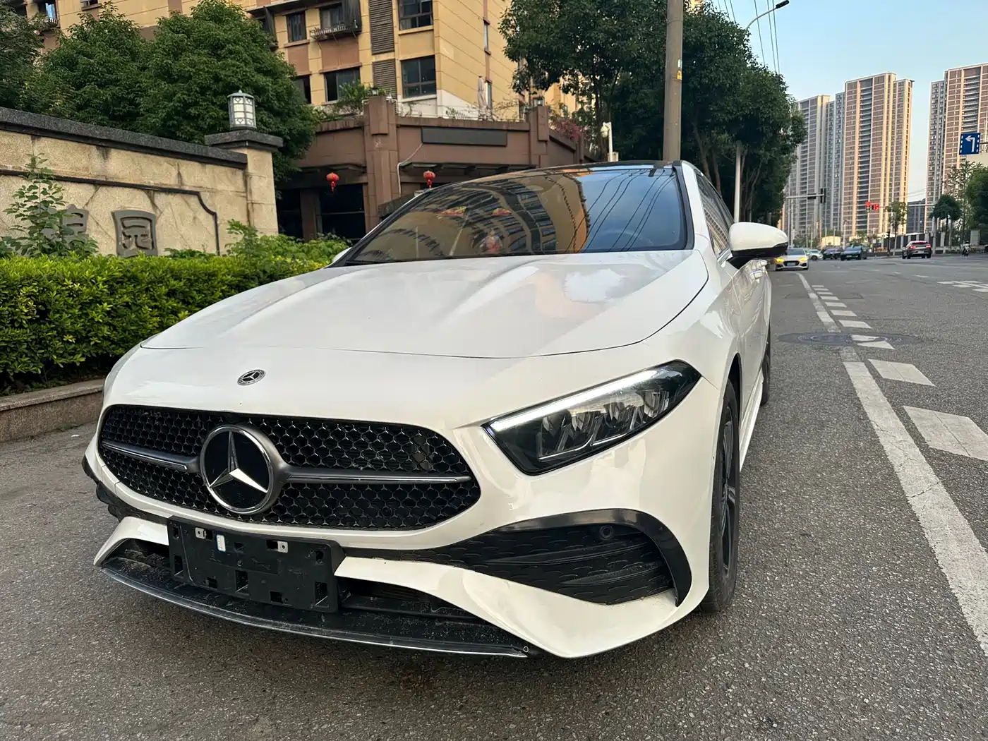 Mercedes-Benz A-Class 2023 A 200 L Fashion