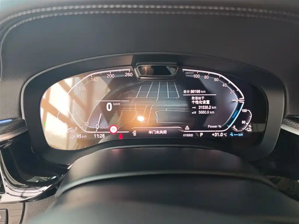 BMW 5 Series New Energy 2021 535Le Pioneer Edition M Sport Package фото 12