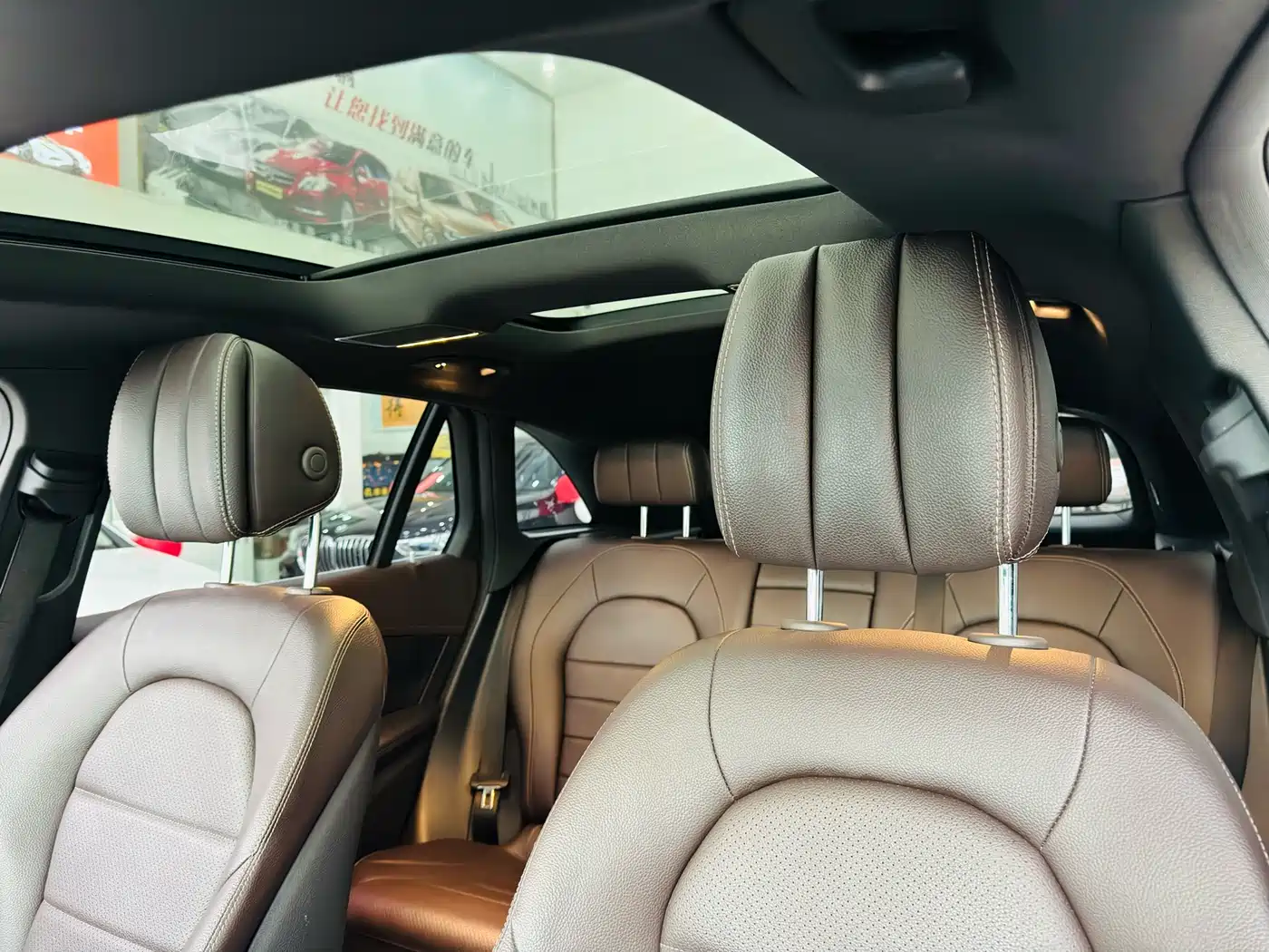 Mercedes-Benz GLC 2021 GLC 300 L 4MATIC Sporty фото 9