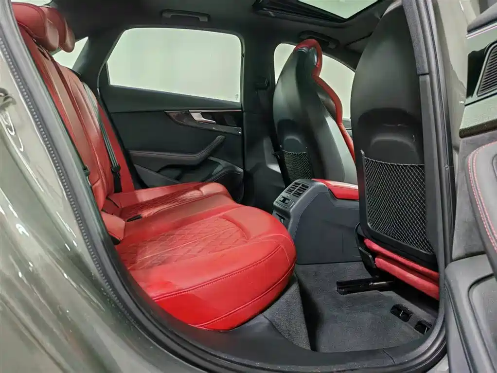 Audi S4 2024 S4 3.0TFSI фото 6