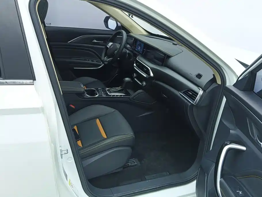 Besturn Bestune T77 2019 2019 230 TID Automatic Luxury China V
