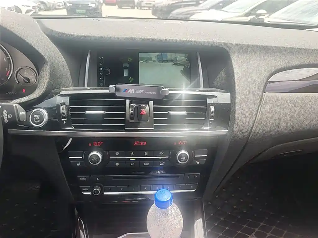 BMW X3 (Import) 2014 xDrive20i X Design Package фото 13