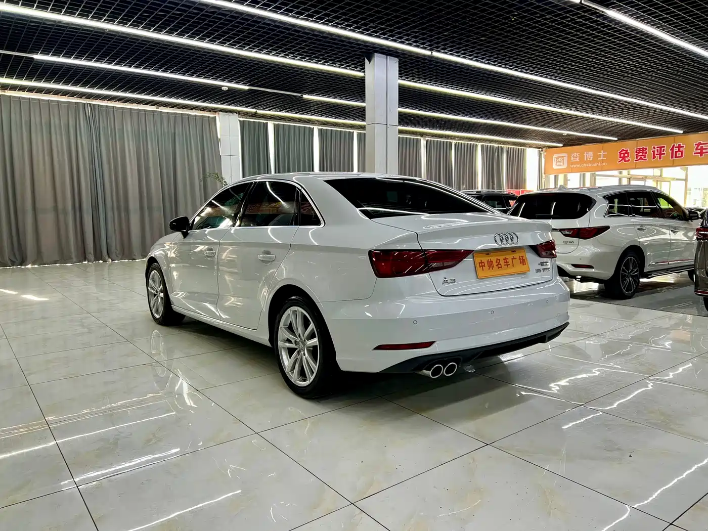 Audi A3 2017 Limousine 35 TFSI Progressive фото 4
