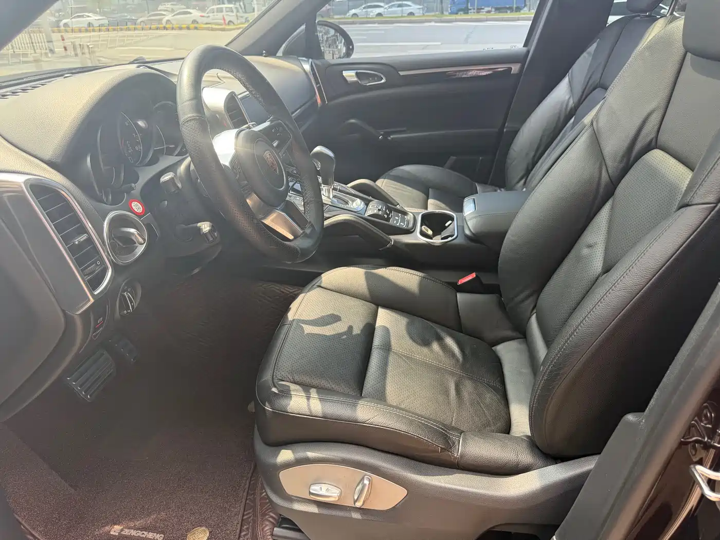 Porsche Cayenne 2016 Cayenne 3.0T фото 4