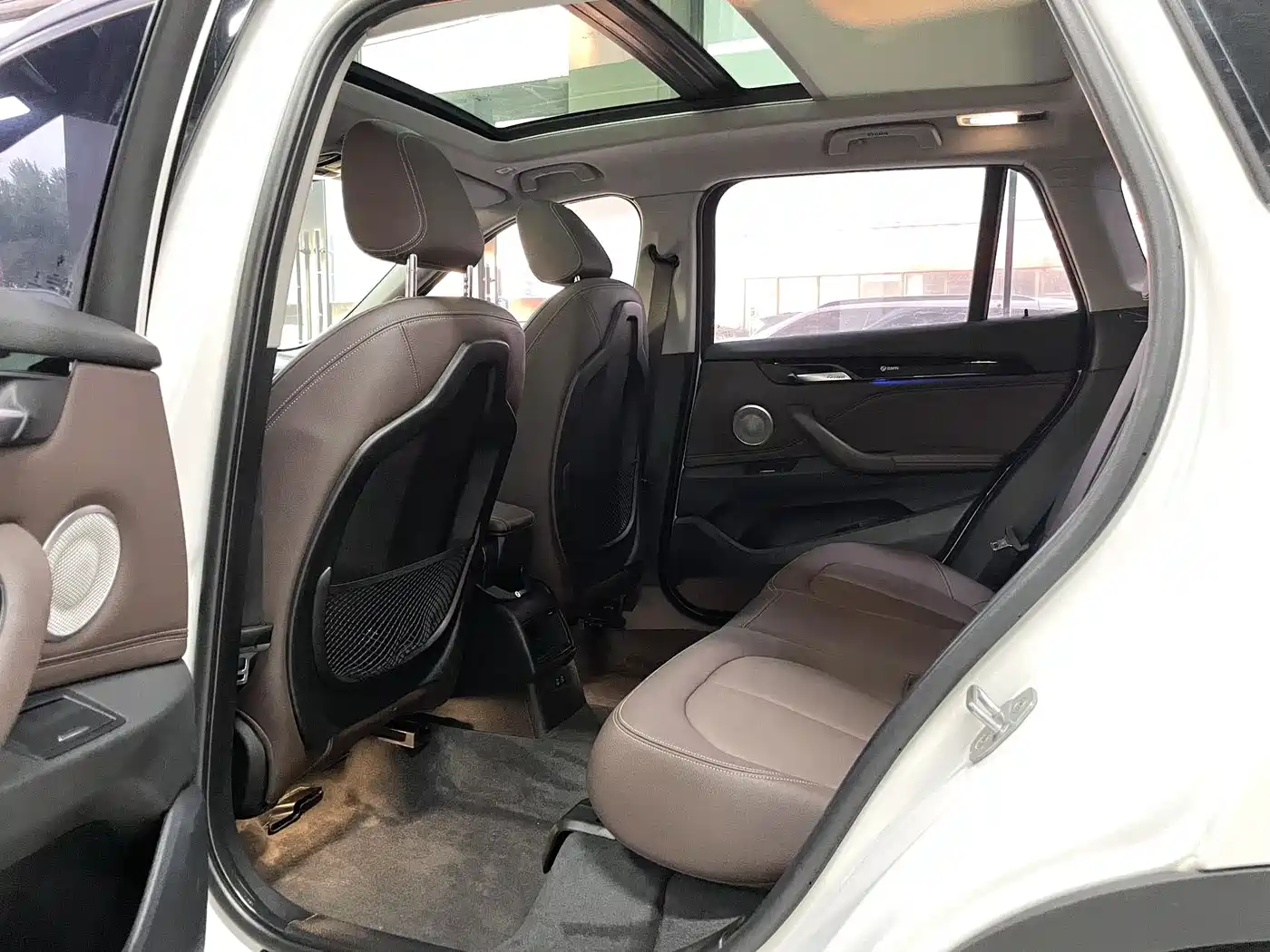 BMW X1 2022 sDrive20Li Fashion фото 10