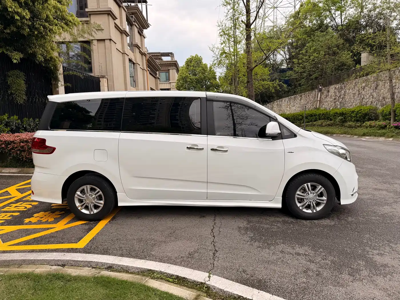 SAIC MAXUS CHASE G10