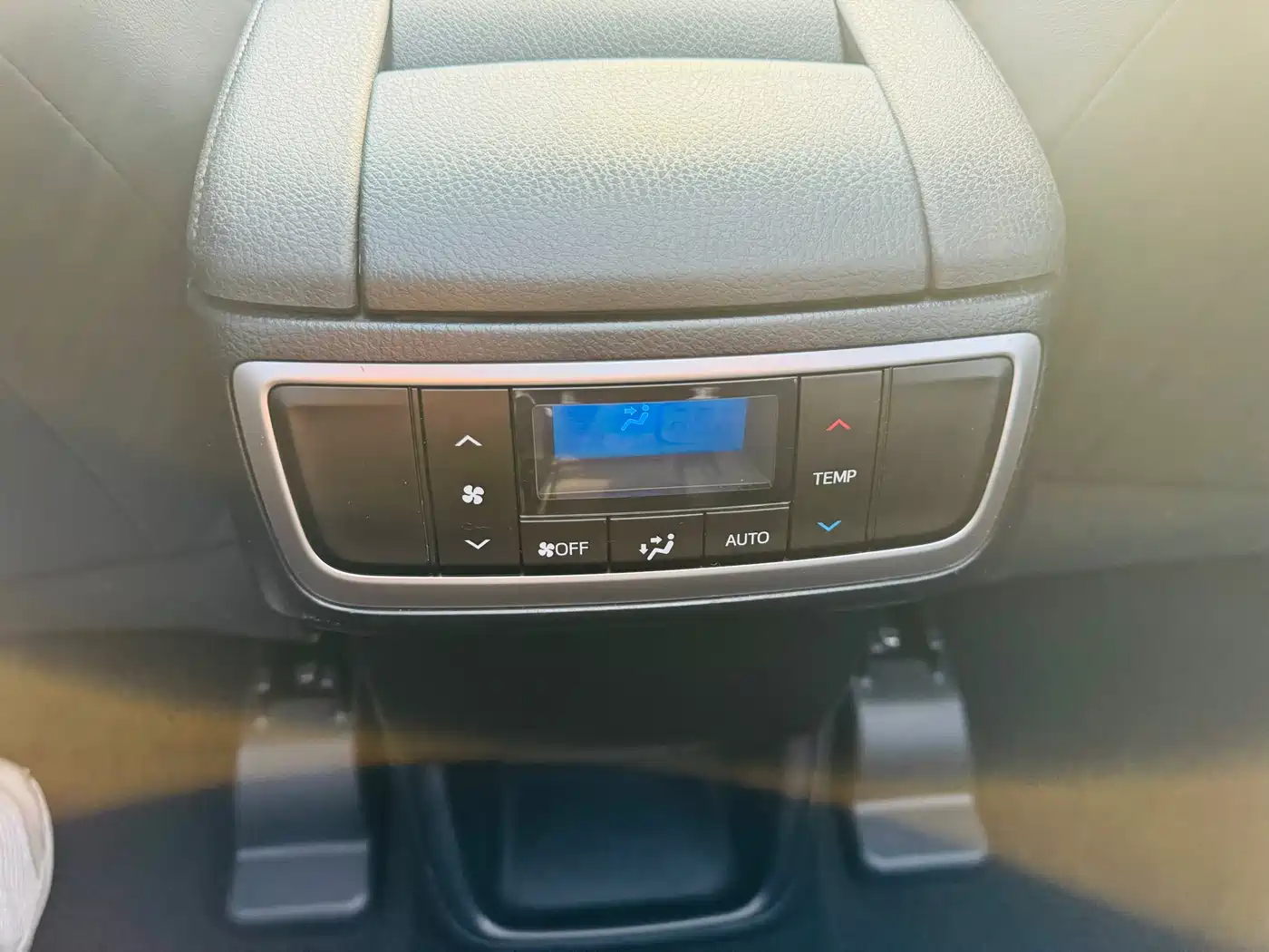 Toyota Highlander 2017 2.0T 4WD Premium 7-Seater фото 17