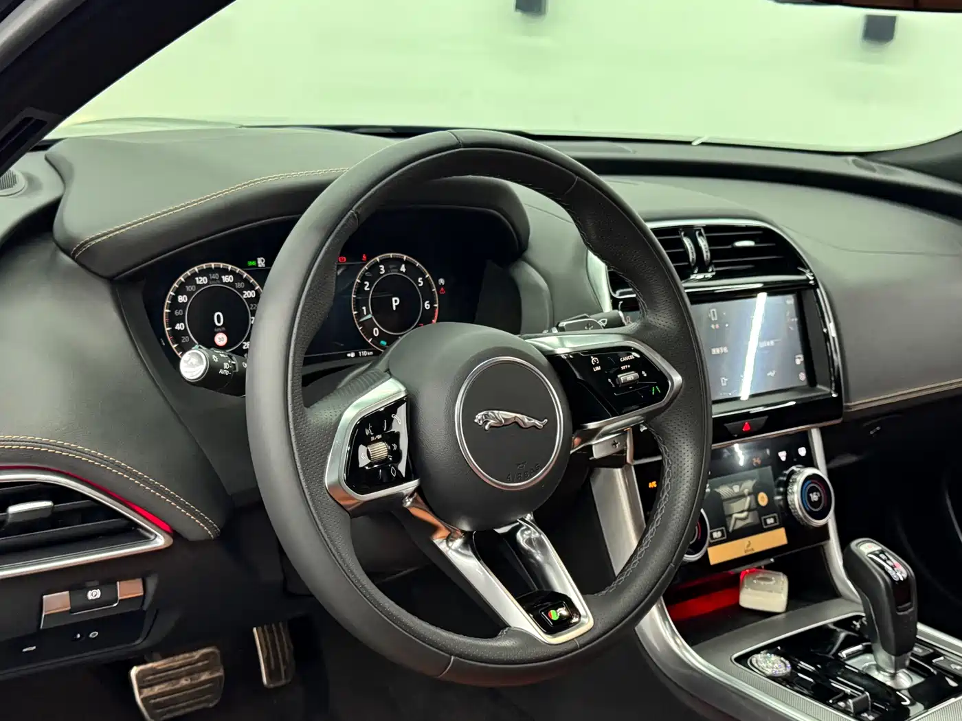 Jaguar XEL 2024 2024 Model 2.0T 250PS R-DYNAMIC S Progressive Sport Edition