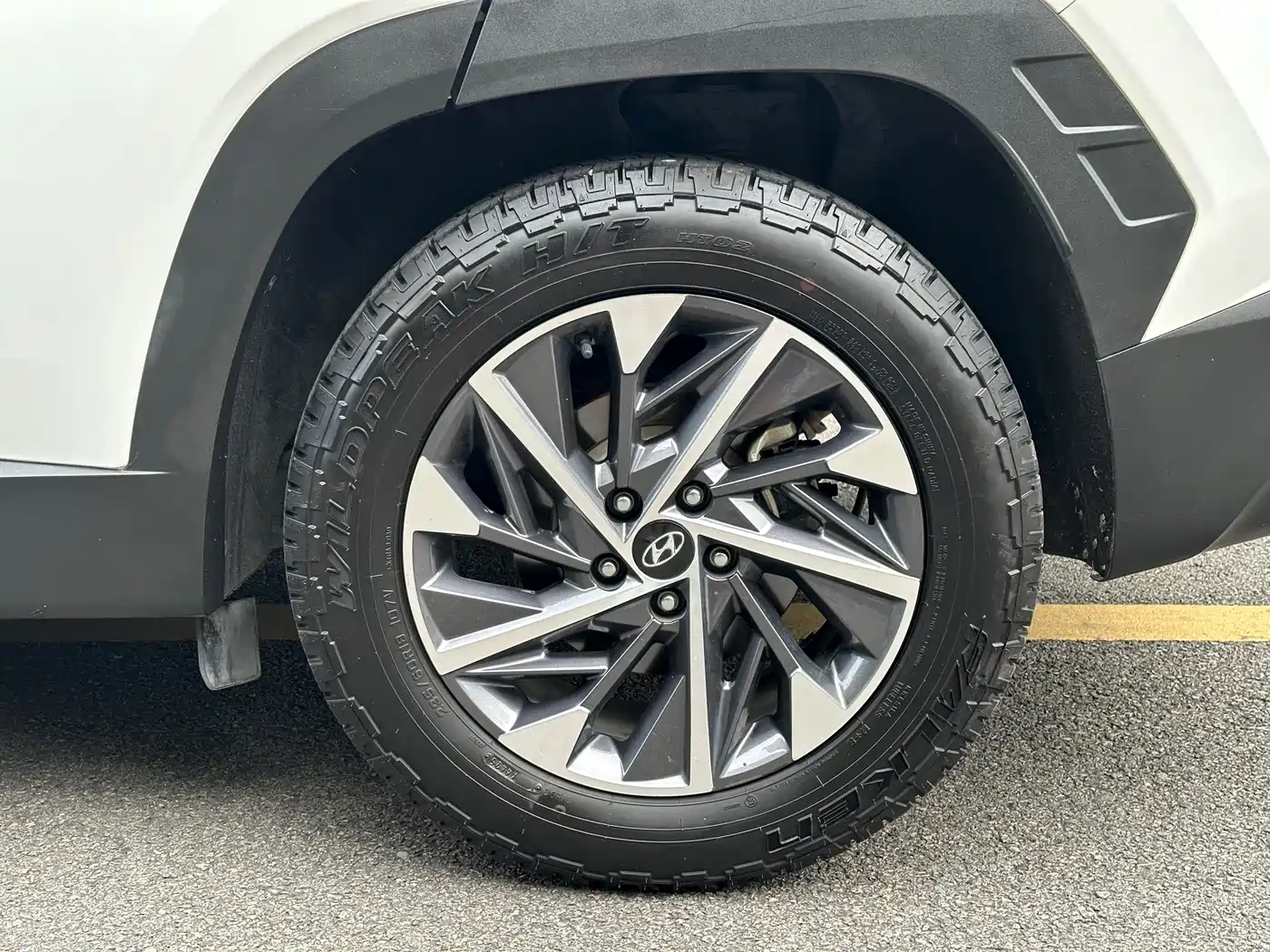 Фото 14 - Hyundai Tucson