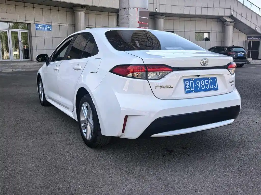 Toyota Levin 2022 185T CVT Luxury Edition фото 18