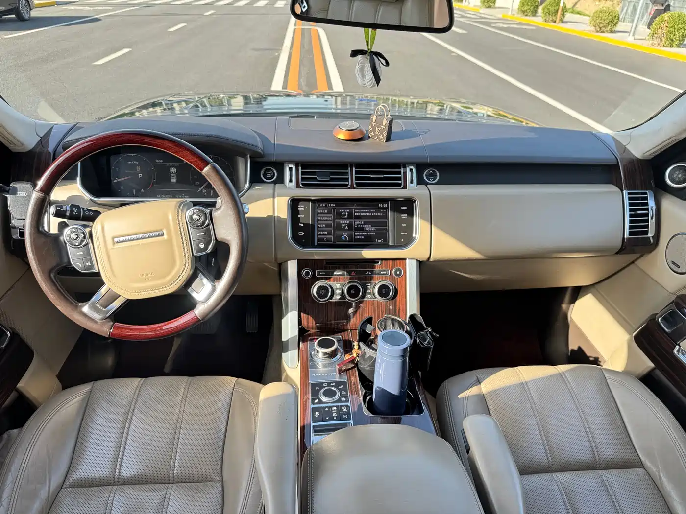 Land Rover Range Rover 2014 3.0 SC V6 Vogue фото 16