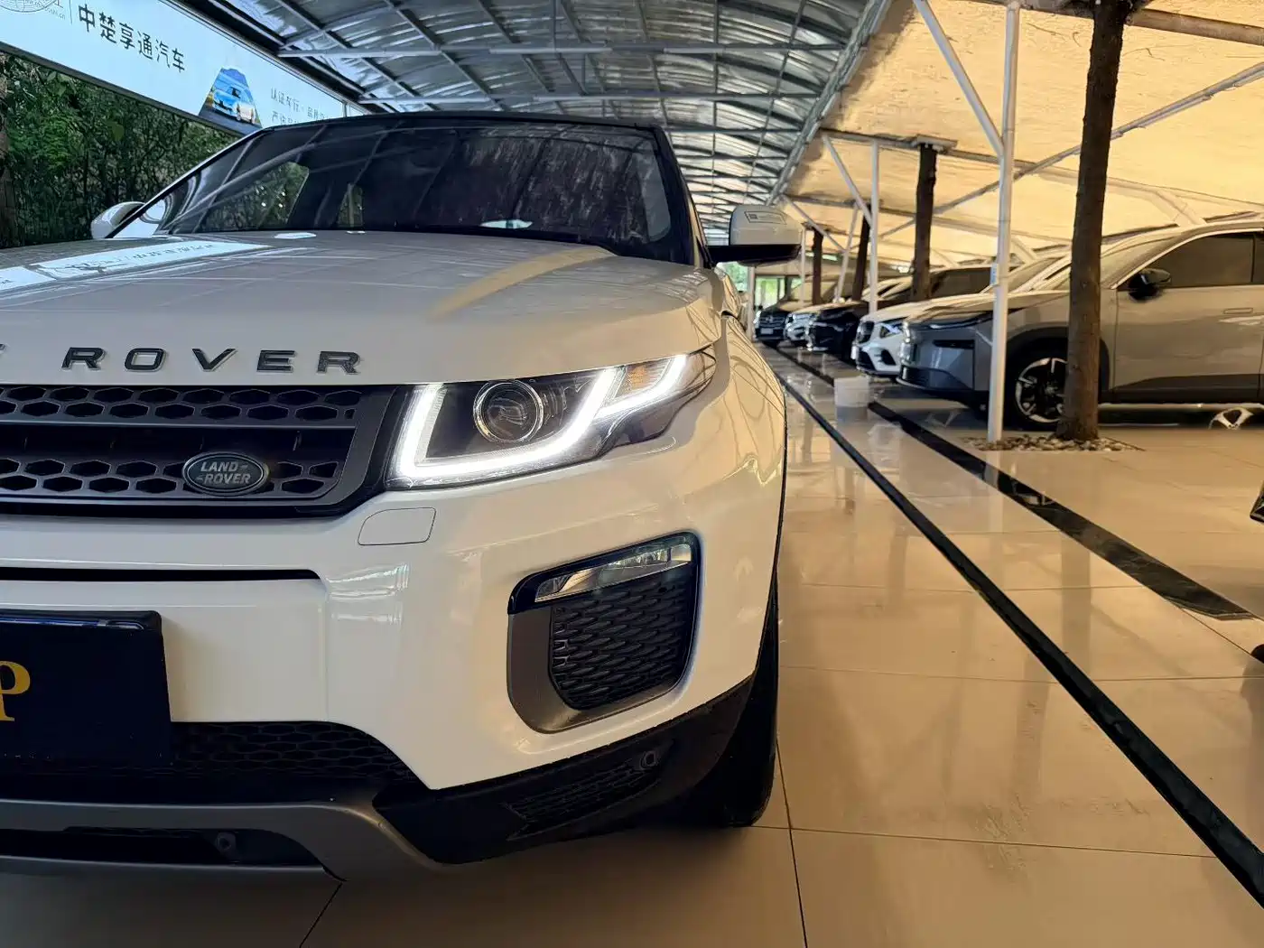 Фото 3 - Land Rover Range Rover Evoque