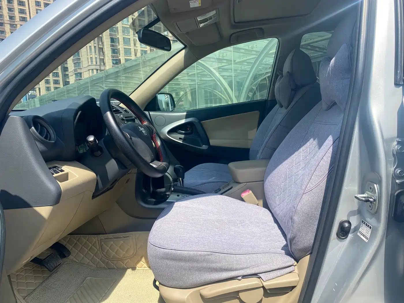 Toyota RAV4 Rongfang 2013 Special Edition 2.0L Auto Classic фото 7