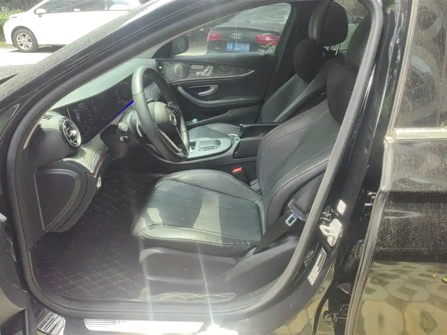 Mercedes-Benz E-Class 2021 E 300 L Luxury фото 9