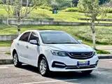Фото 3 - Geely Vision