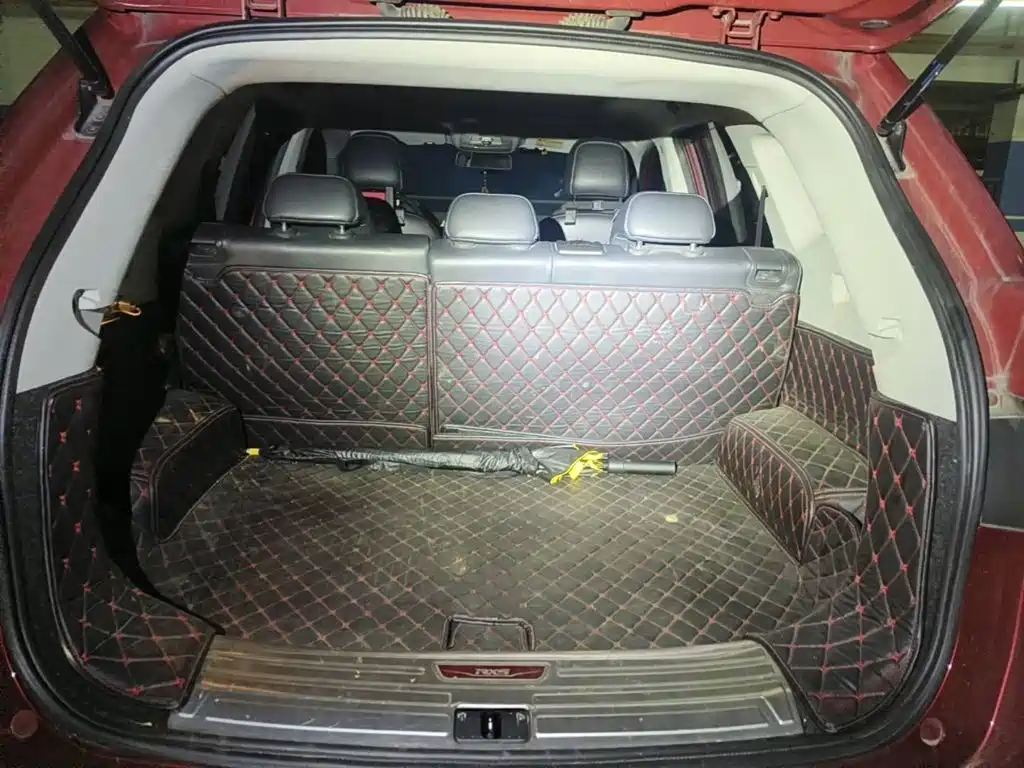 Фото 5 - Roewe RX5