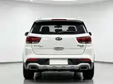 Photo 13 - Kia KX7