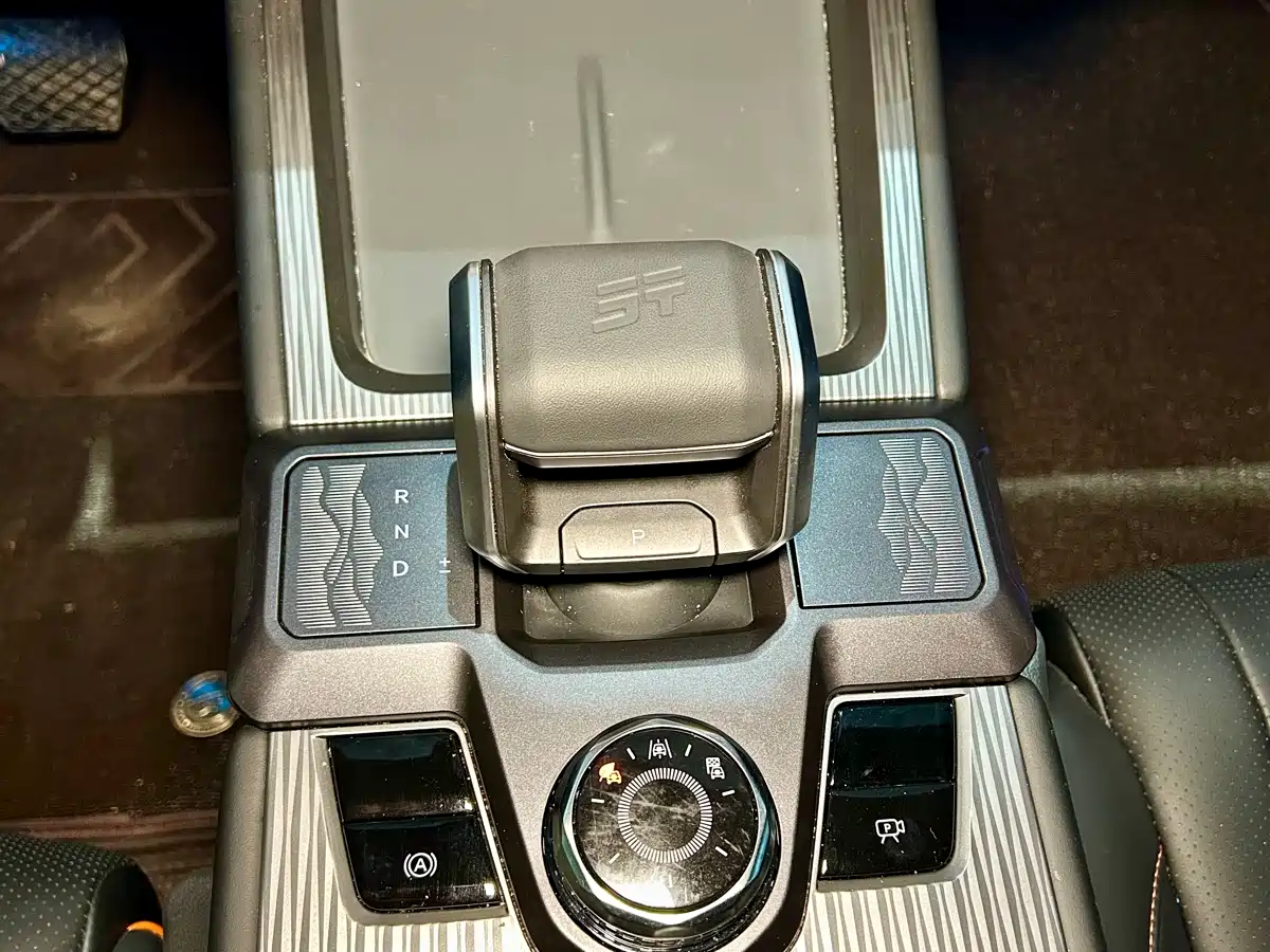 Jetour Freedom 2025 2025 1.5TD DCT Explorer+