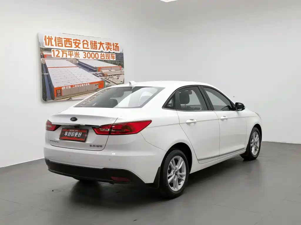 Ford Escort 2021 2019 Facelift 1.5L Auto Comfort Edition China VI