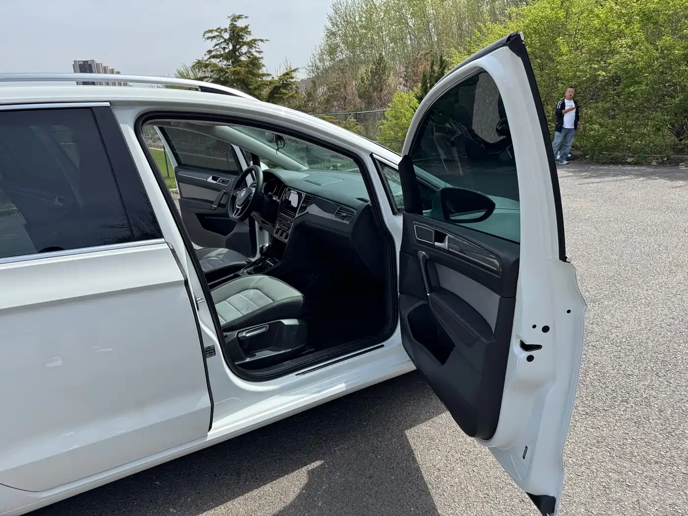 Volkswagen Golf Sportsvan 2019 280TSI Automatic Voyager China V фото 17