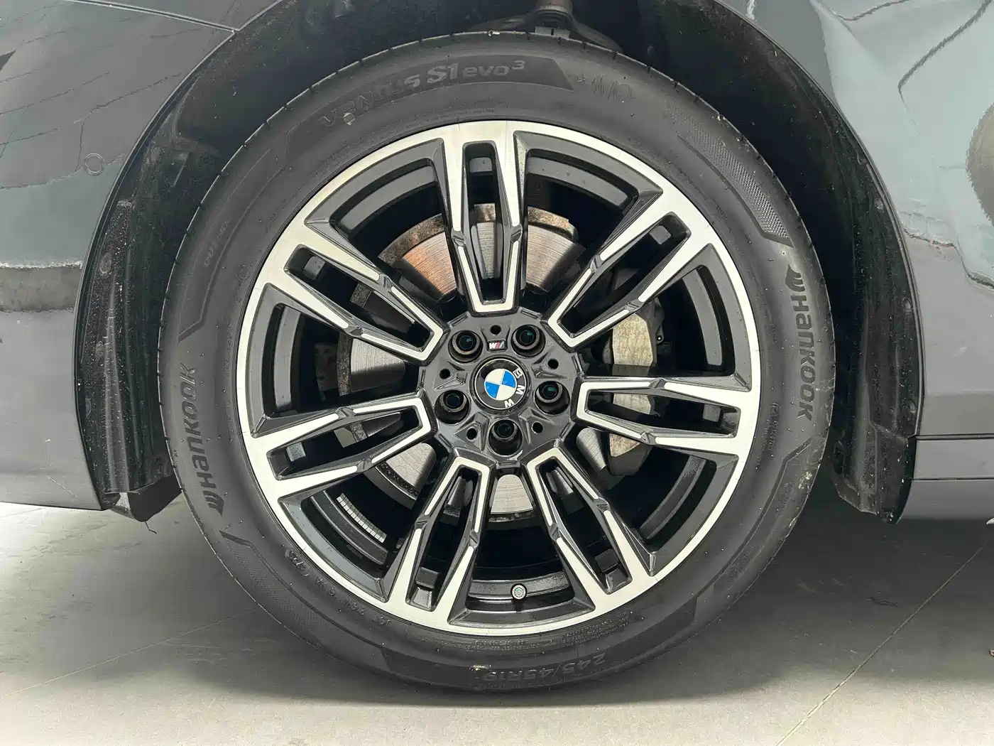 BMW 5 Series 2026 2026 530Li Leading M Sport Package