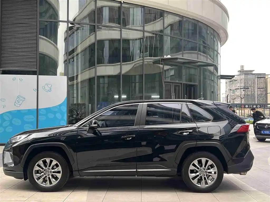 TOYOTA WILANDA