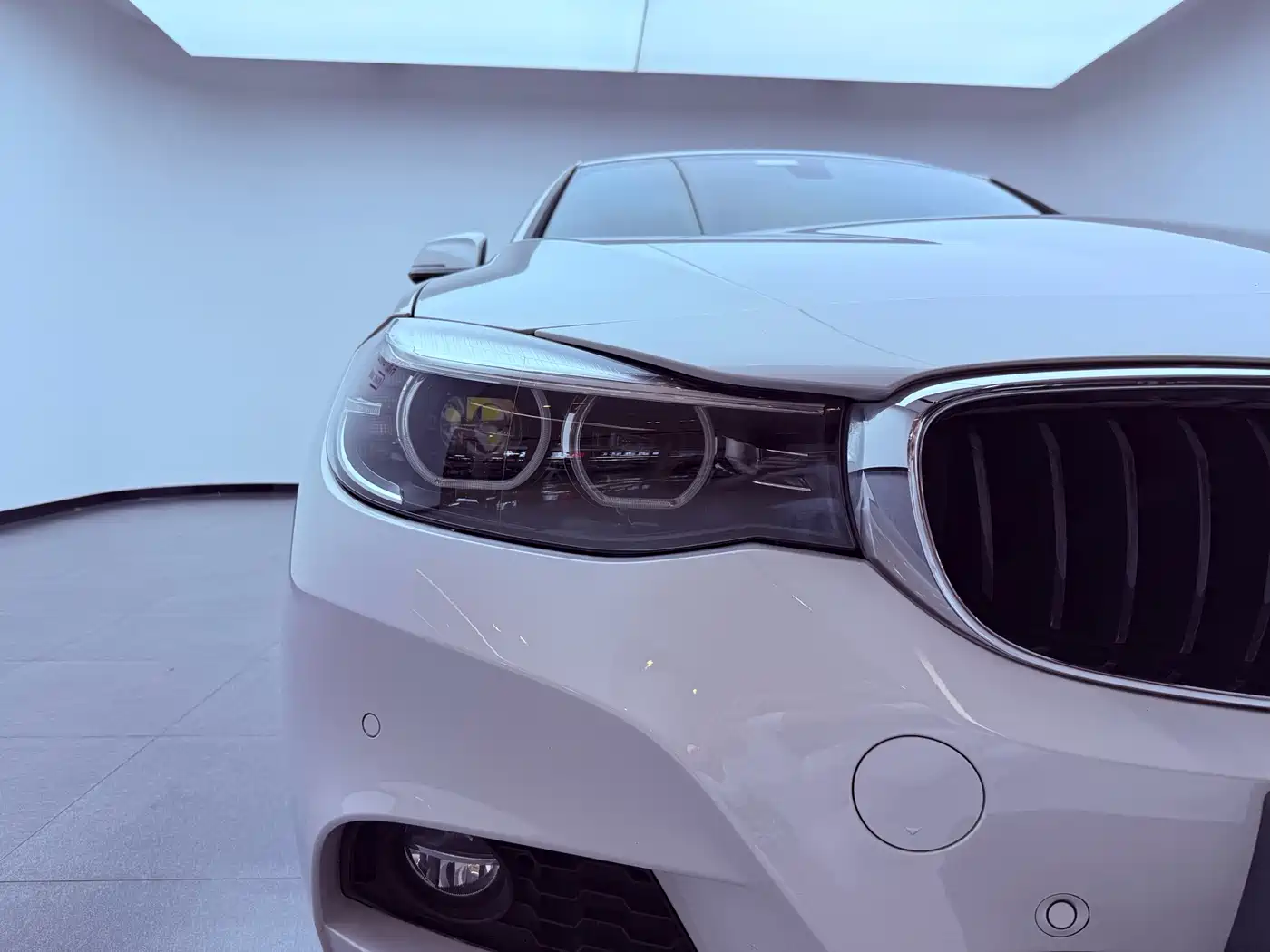 BMW 3 Series GT 2019 320i M Sport Package фото 25