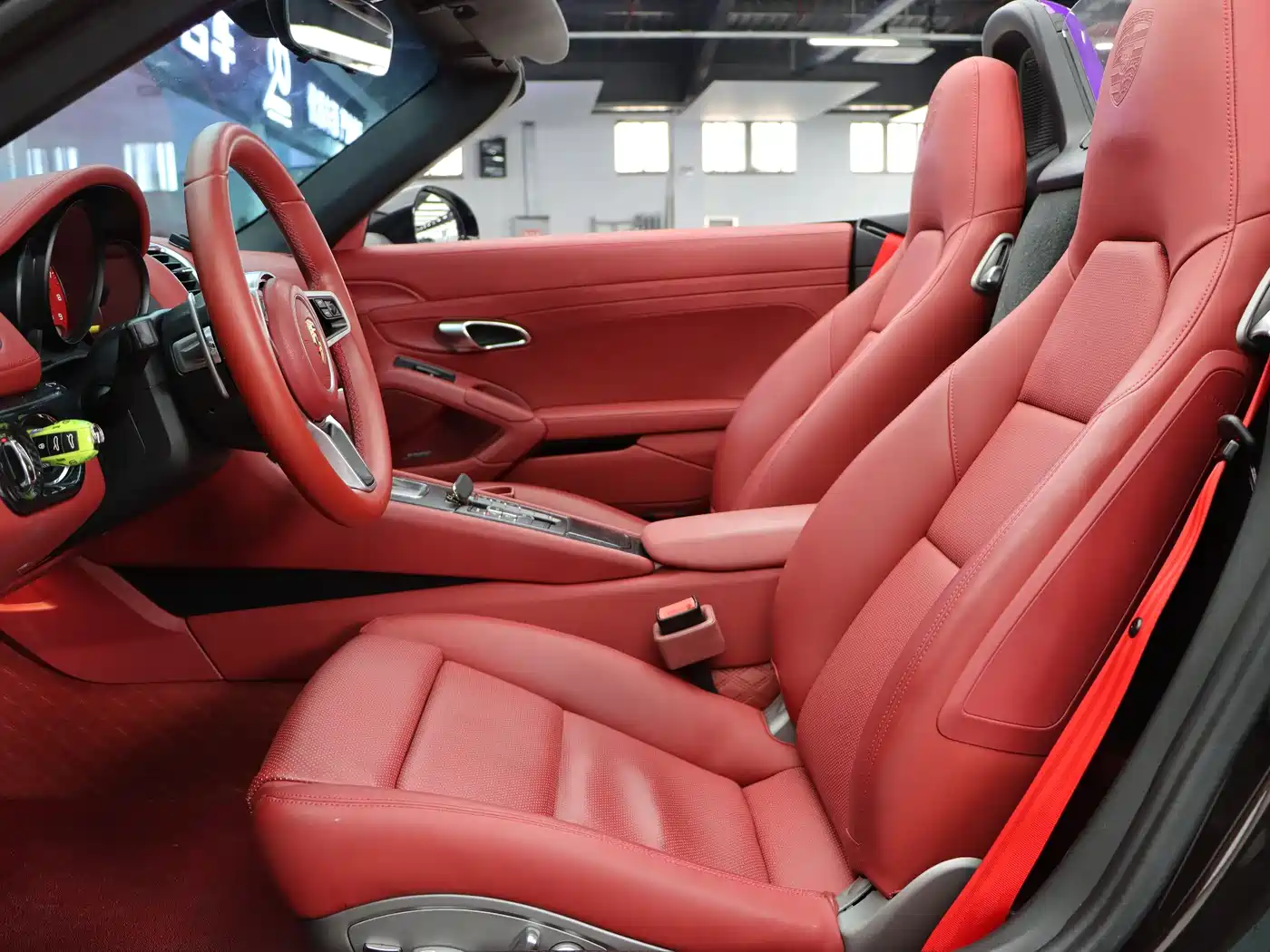 Porsche Boxster 2013 Boxster 2.7L фото 18