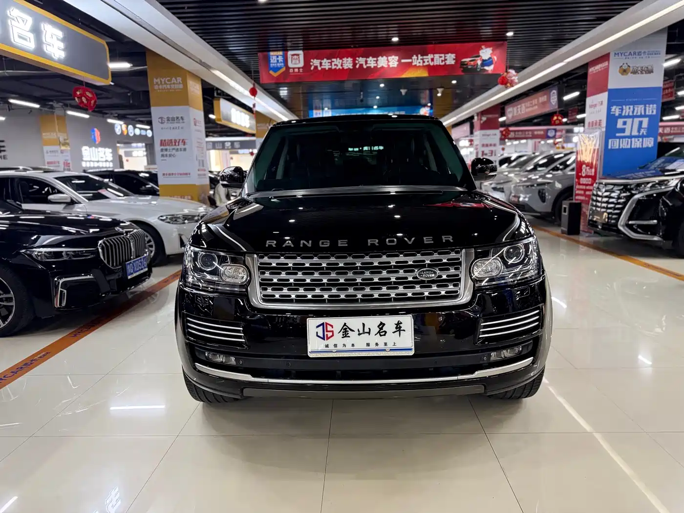 Land Rover Range Rover 2015 3.0 SC V6 Vogue SE Genesis Extended Edition фото 2