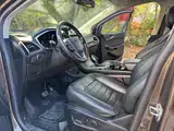 Фото 6 - Ford Edge