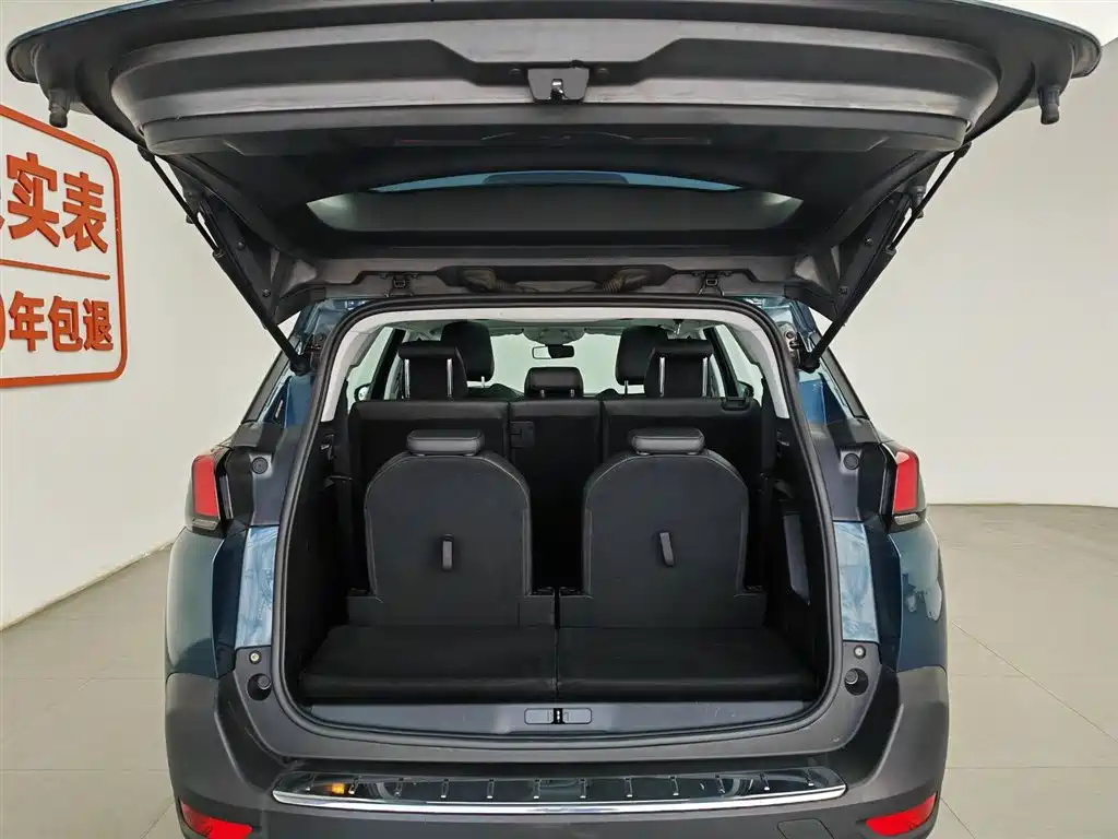 Peugeot 5008 2017 380THP 7-seat Elite Edition фото 16