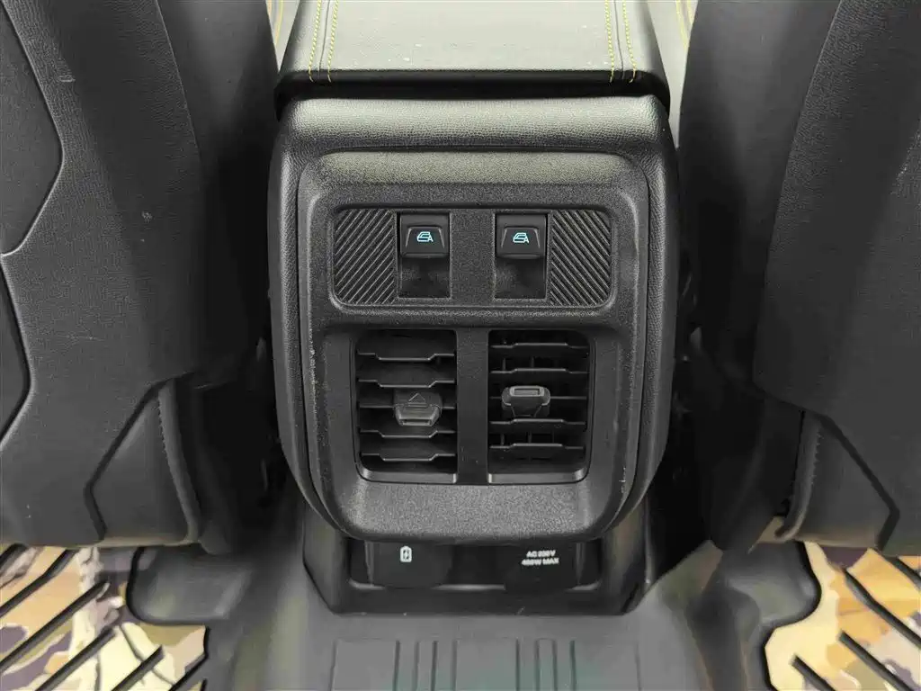Ford Bronco 2026 2024 2.3T Badlands