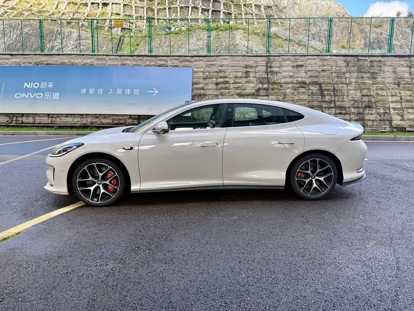 2025 IM Motors IM L6