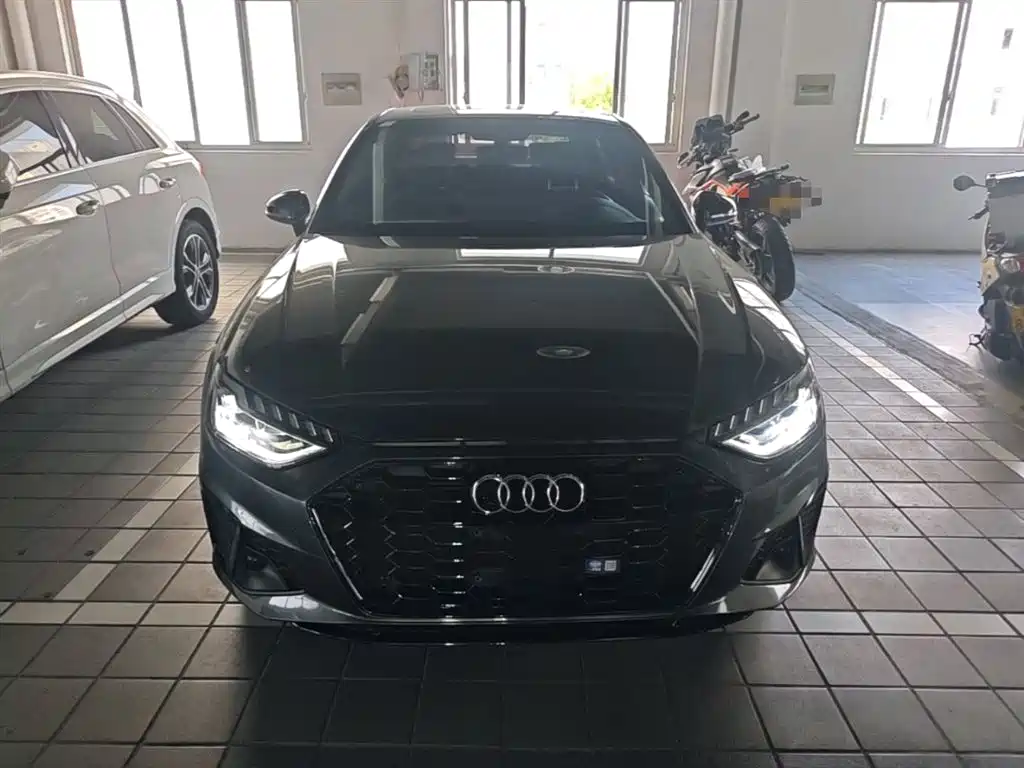 Audi A4L 2024 40 TFSI Luxury Dynamic фото 3